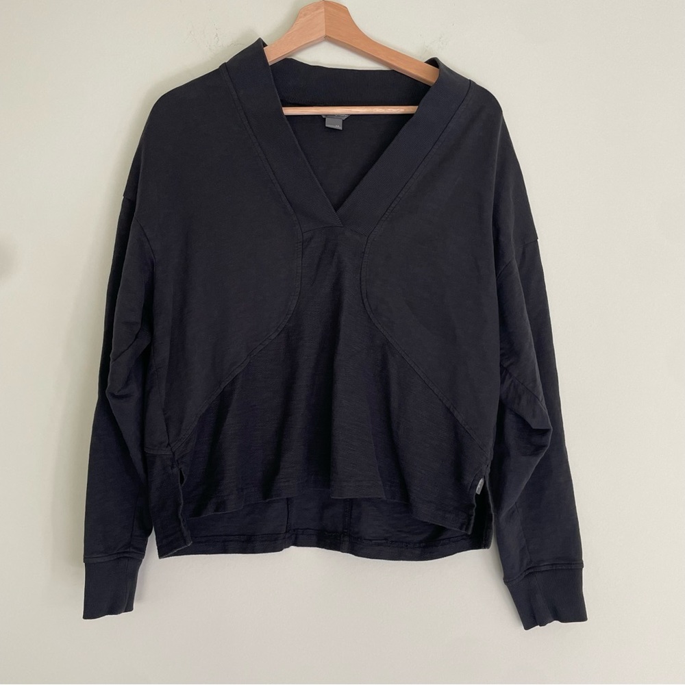 Eddie Bauer Long Sleeve Faded Black Contrast Shirt Lightweight Women’s Size XS
